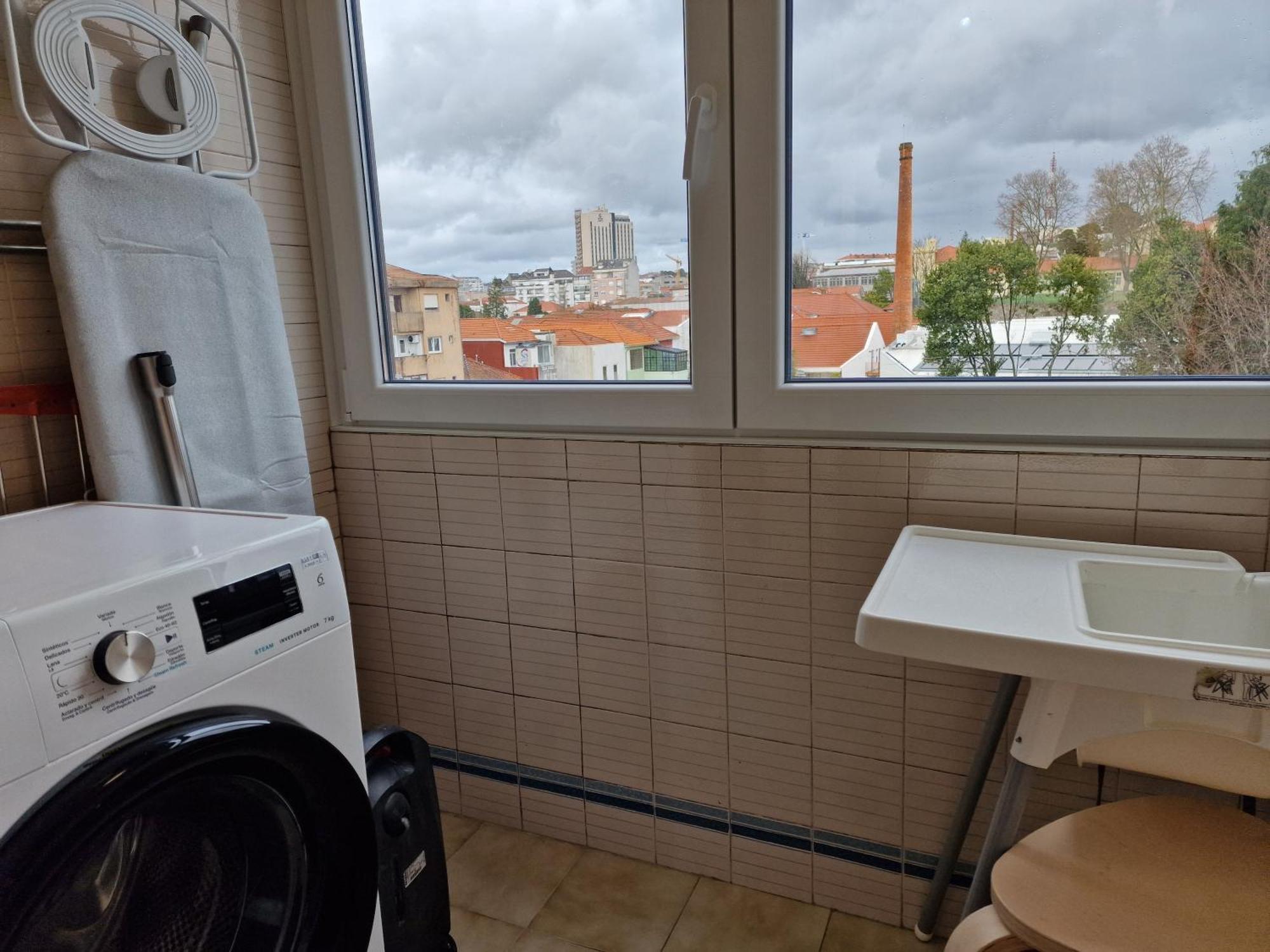 Cozy Apartment With Terrace, Air Cond, Free Parking, By Porto With Love Lda Eksteriør bilde