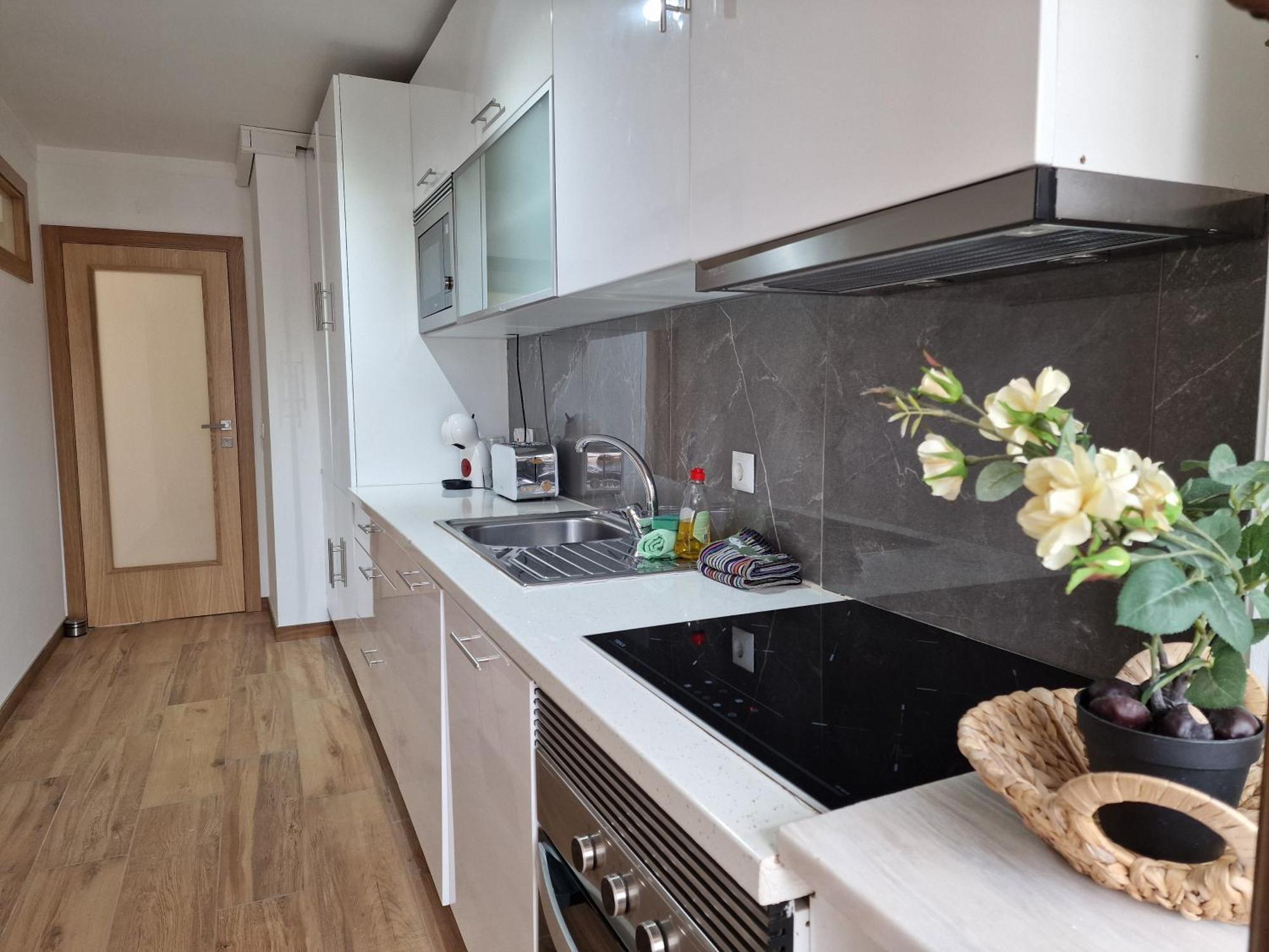 Cozy Apartment With Terrace, Air Cond, Free Parking, By Porto With Love Lda Eksteriør bilde