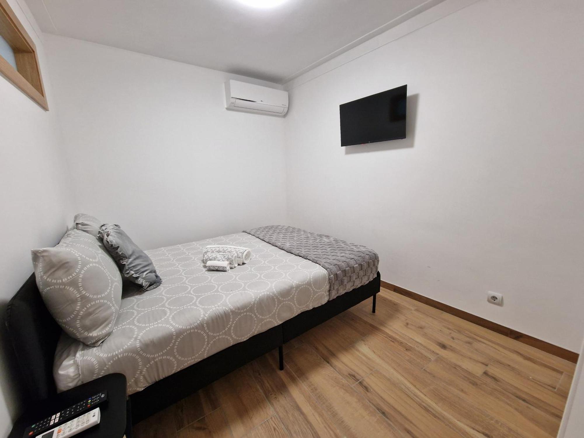 Cozy Apartment With Terrace, Air Cond, Free Parking, By Porto With Love Lda Eksteriør bilde